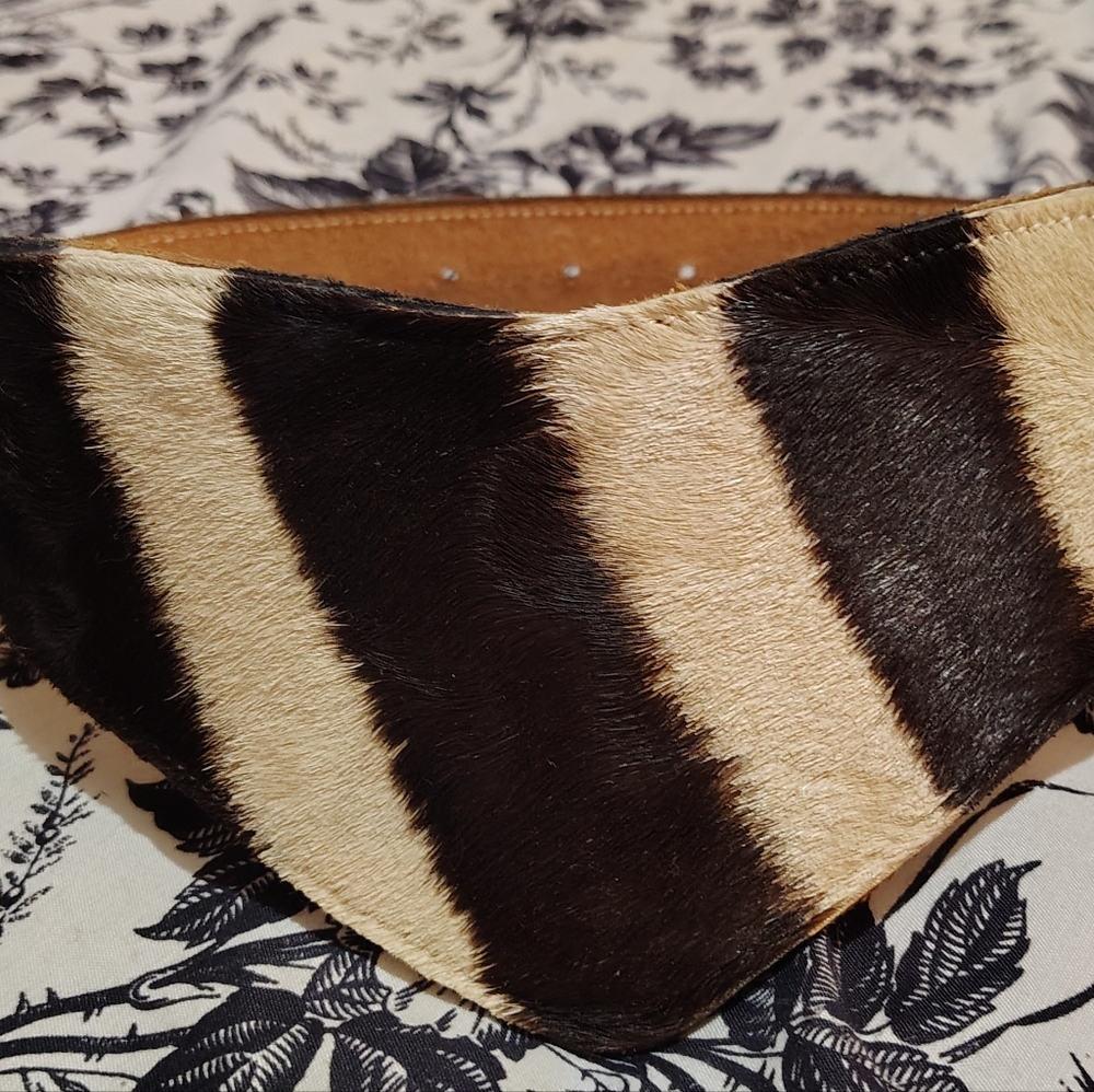 Authentic Zebra Skinn And Fur Belt.